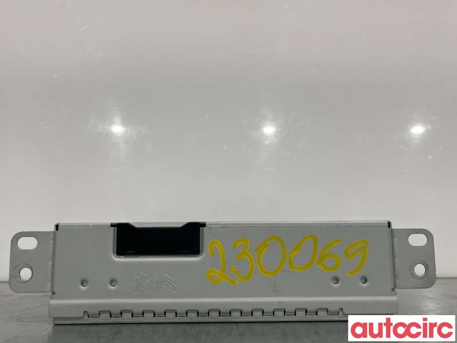 Bilstereo navigasjon til Peugeot 2008, 2019-->> (Type II)  (PEUGEOT|1674206580)