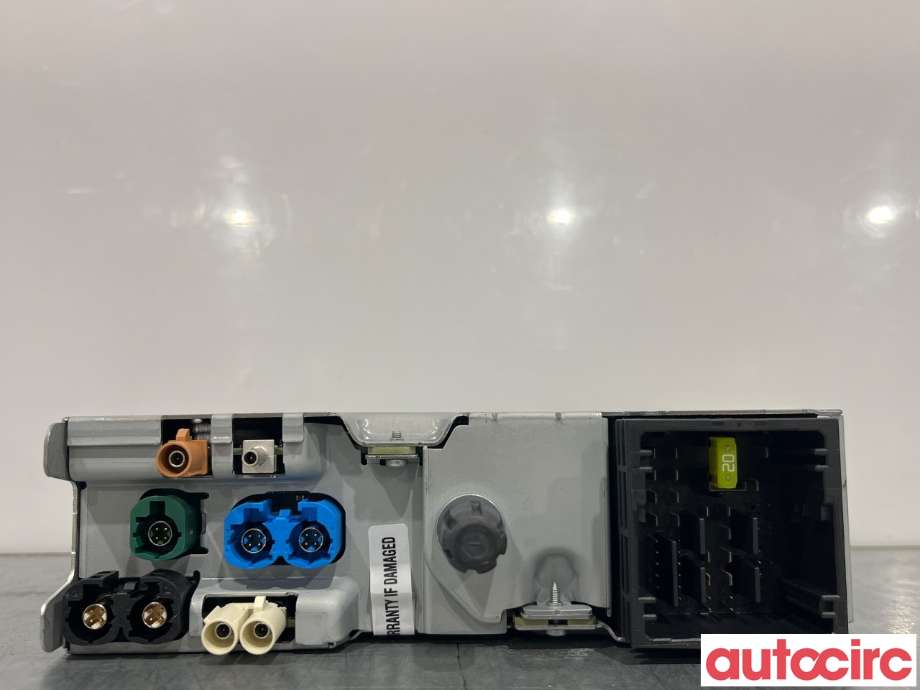Bilstereo navigasjon til Peugeot 2008 2019-->> (Type II)  (PEUGEOT|1674206580|9835408980|1690334280)