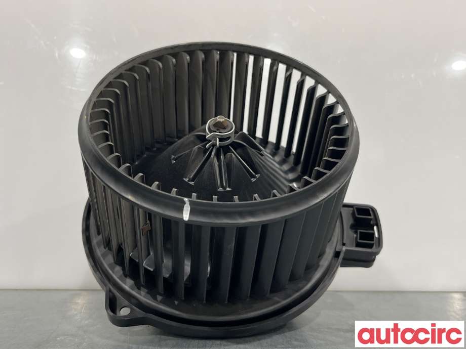 Varmeapparat motor til Hyundai Veloster, 2011-2015  (HYUNDAI|971112V000)