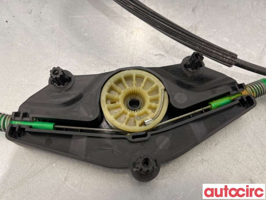 Ruteheis til Audi A4 2007-2014 (Type IV) (B8) (B8) (AUDI|8K0837461|1021-79810-101|8K0837461C)