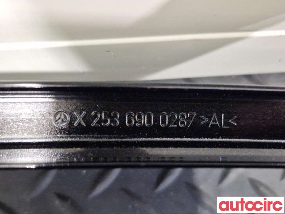 Diverse deler til Mercedes GLC 2015-2022 (X253) (X253) (MERCEDES|A2536900287)