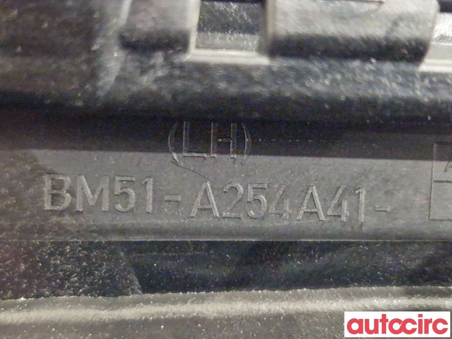 Diverse deler til Ford Focus 2011-2014 (Type III, Fase 1)  (FORD|1751093|BM51-A254A41-AF)