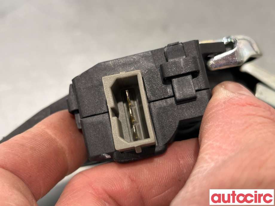 Baklukelås til Audi A6 2005-2008 (Type III, Fase 1) (C6) (C6) (AUDI|4F5827505D|)