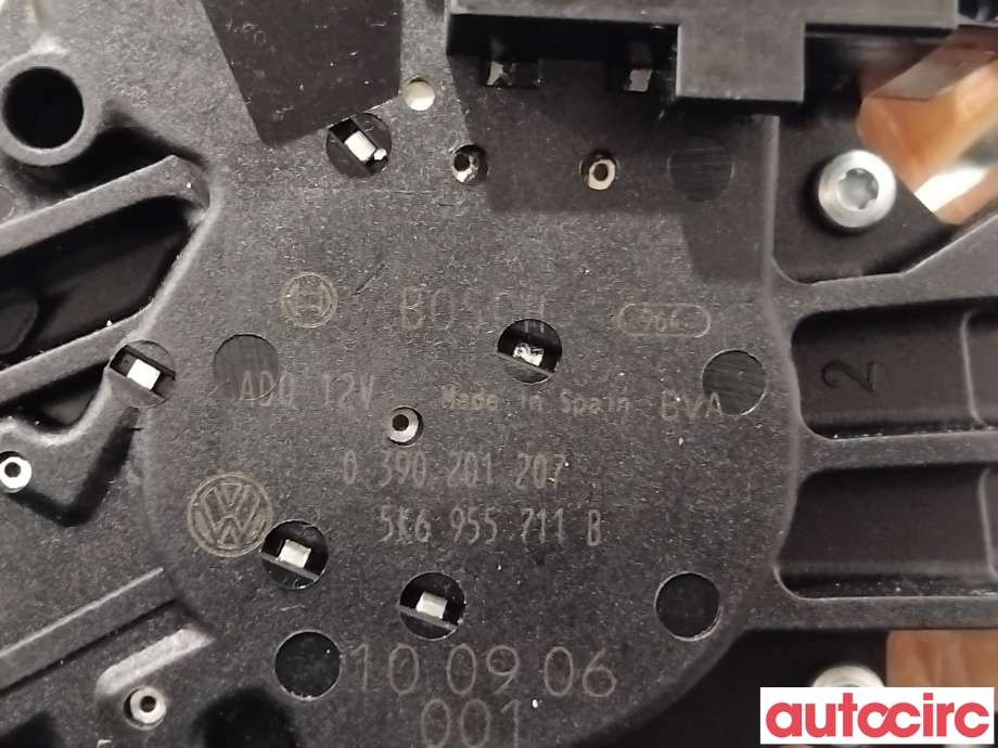 Viskermotor bakrute til VW Golf VI 2008-2012  (VOLKSWAGEN|5K6955711A|0390201207|5K6955711C)