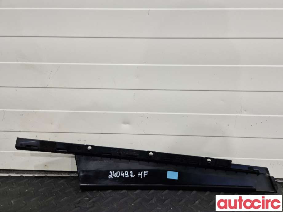 Diverse deler til Audi A6, Allroad 2012-2014 (Type III, Fase 1) (C7) (C7) (AUDI|4G0837902A)