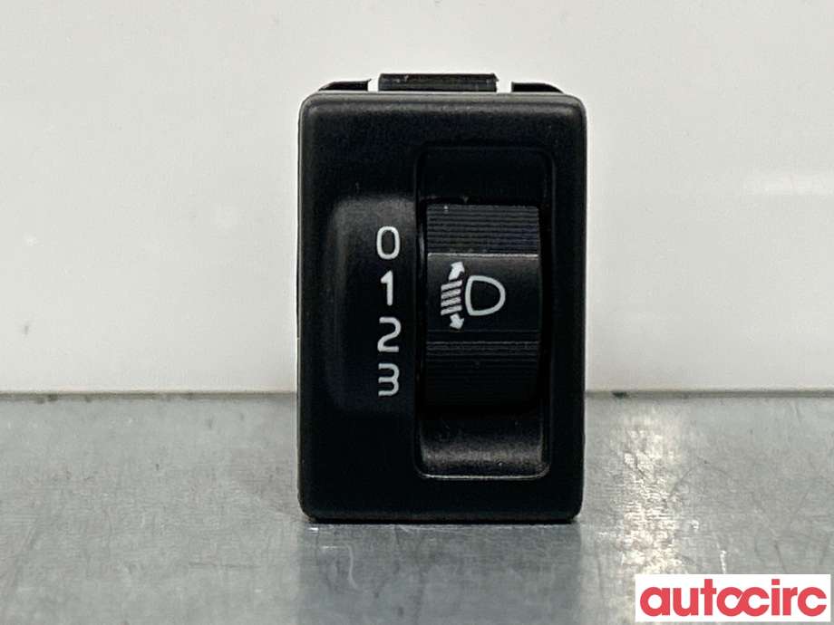 Bryter diverse til Isuzu D-Max 2017-2020 (Type II, Fase 2) (ISUZU|8983710560)