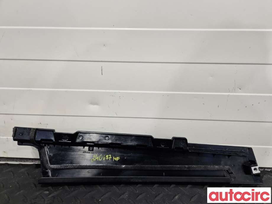 Diverse deler til Opel Astra K 2015-->>  (OPEL|39085719|39028475)