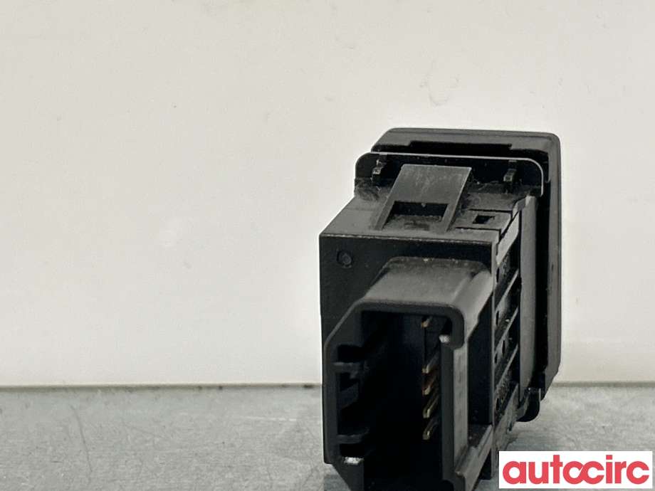 Bryter diverse til Isuzu D-Max 2017-2020 (Type II, Fase 2) (ISUZU|8983098910)