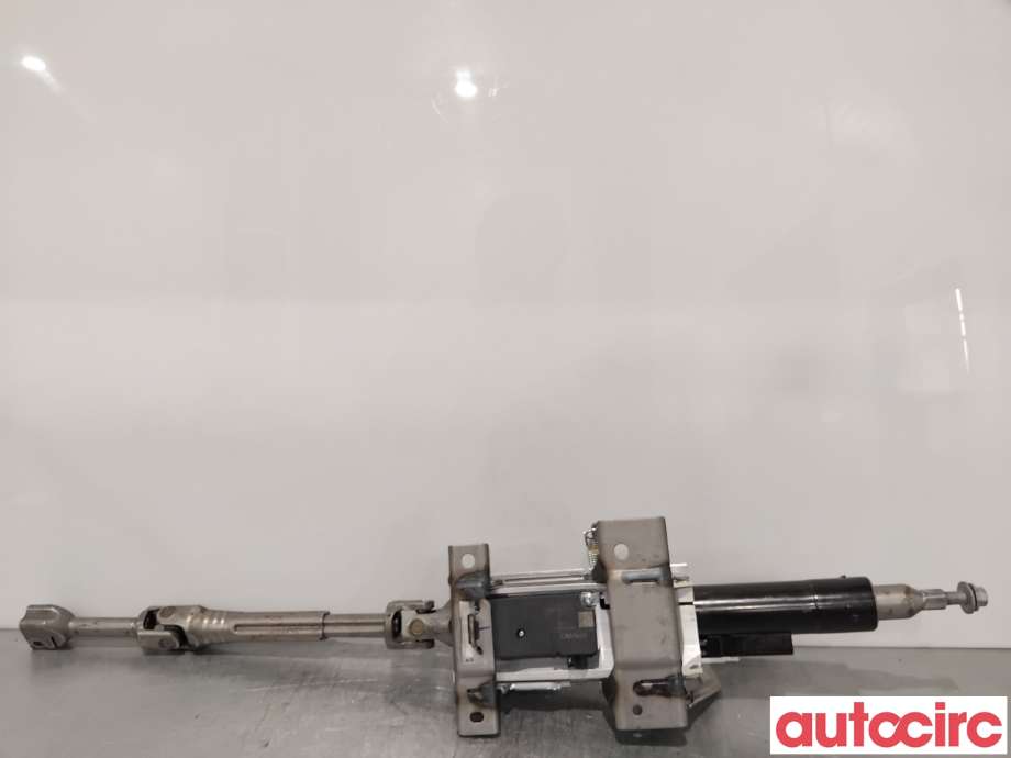 Rattaksel til Volvo XC40 2018-2024  (VOLVO|32269253|8889198000|32269250)