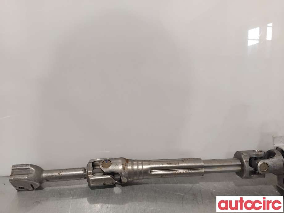 Rattaksel til Volvo XC40 2018-2024  (VOLVO|32269253|8889198000|32269250)