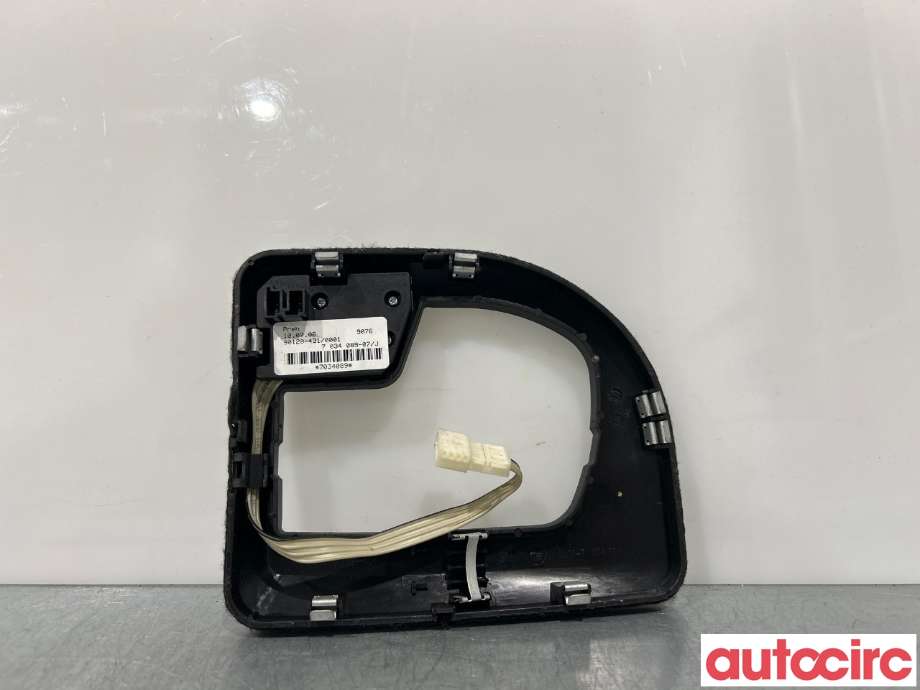 Diverse deler til BMW 5-Serie 2003-2010 (E60/E61) (E60/E61) (BMW|51167034089)