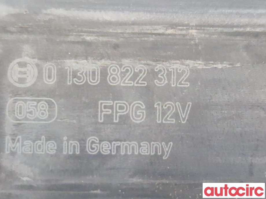 Ruteheis venstre foran til Mercedes Vito 2014-->> (W447) (W447) (MERCEDES|A4479063500|0130822312)