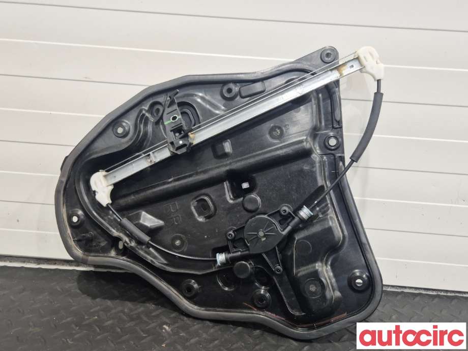 Ruteheis til Mazda 2 2015-2019 (Type III, Fase 1) (MAZDA|DA6C-72-590A)