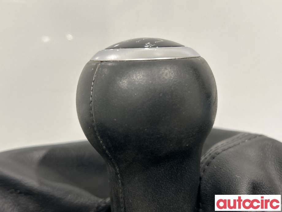 Diverse deler til Audi Q5 2008-2012 (Type I, Fase 1)  (AUDI|8K0863278H)