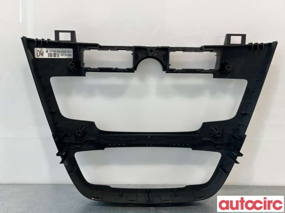 Dashbord diverse til Opel Insignia A 2009-2014  (OPEL|22759483||13273253)
