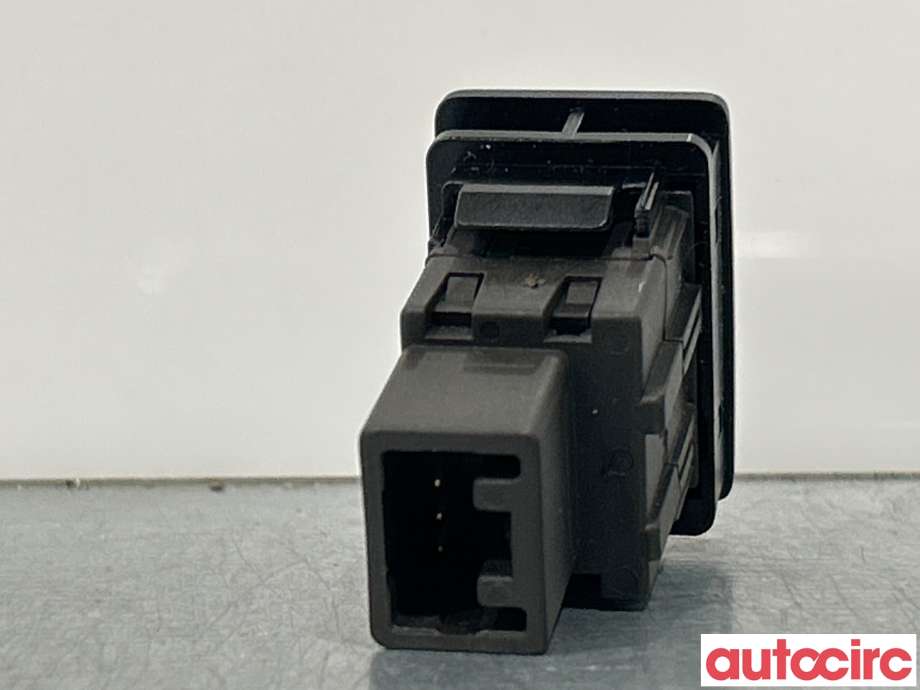 Bryter diverse til Toyota Yaris 2014-2020 (Type III, Fase 2)  (TOYOTA|8415202080)