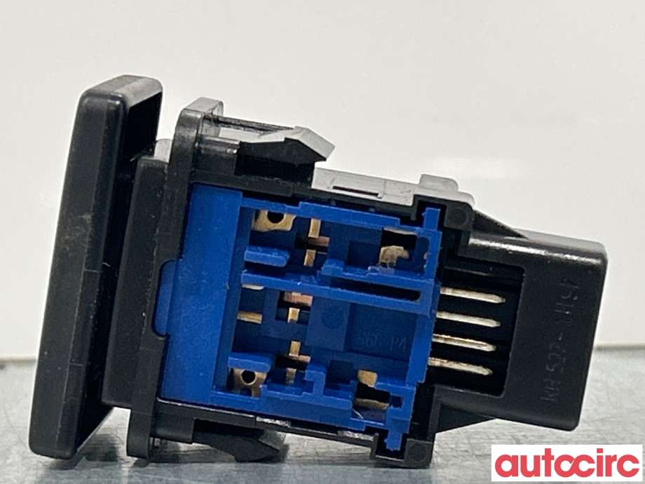 Bryter diverse til Toyota Yaris 2014-2020 (Type III, Fase 2)  (TOYOTA|847200D071)