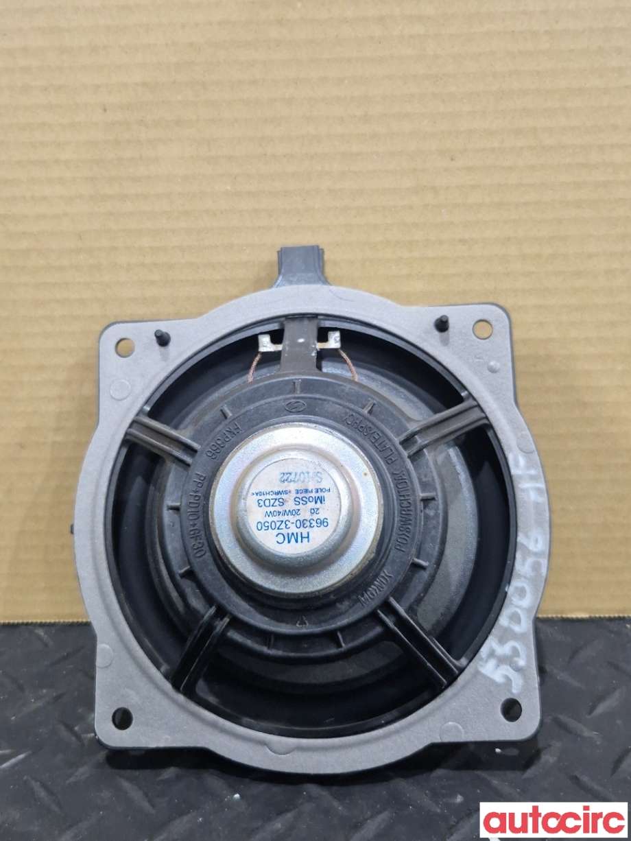 Bilstereo høyttaler til Hyundai i40 2012-2017 (HYUNDAI|963303Z050)