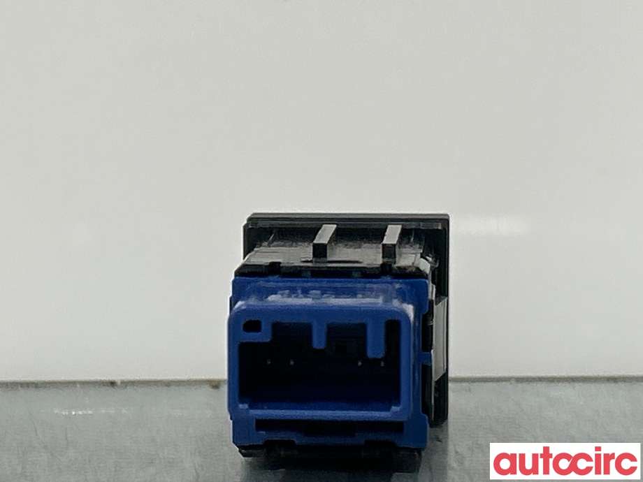 Bryter diverse til Toyota Yaris 2014-2020 (Type III, Fase 2)  (TOYOTA|847700D040)