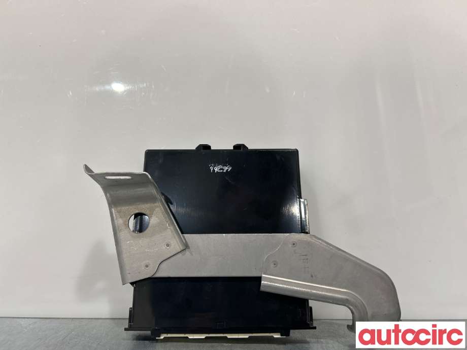Styreenhet nøkkelfri/keyless til Toyota Yaris 2014-2020 (Type III, Fase 2)  (TOYOTA|899900D140)