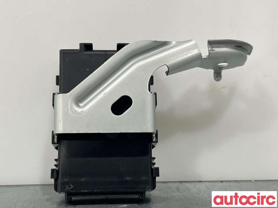 Diverse deler til Toyota Yaris 2014-2020 (Type III, Fase 2)  (TOYOTA|8910052030)