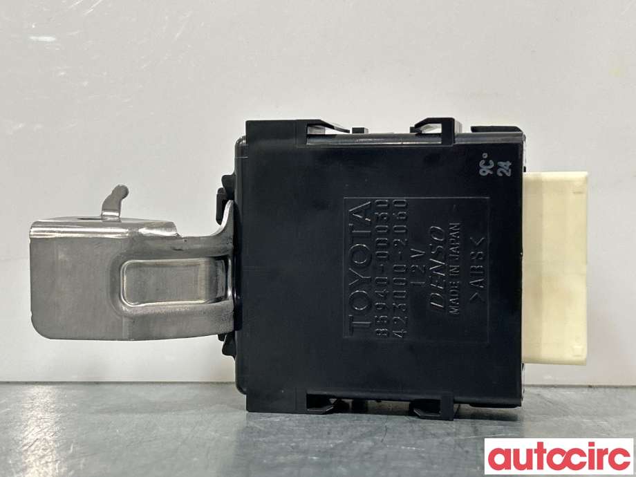 Rele diverse til Toyota Yaris 2014-2020 (Type III, Fase 2)  (TOYOTA|859400D030)