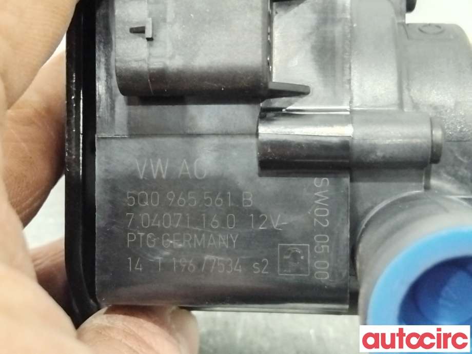 Sirkulasjonspumpe til Škoda Octavia 2013-2016 (Type III, Fase 1)  (SKODA|5Q0121599T|704071160|5Q0121955AA)
