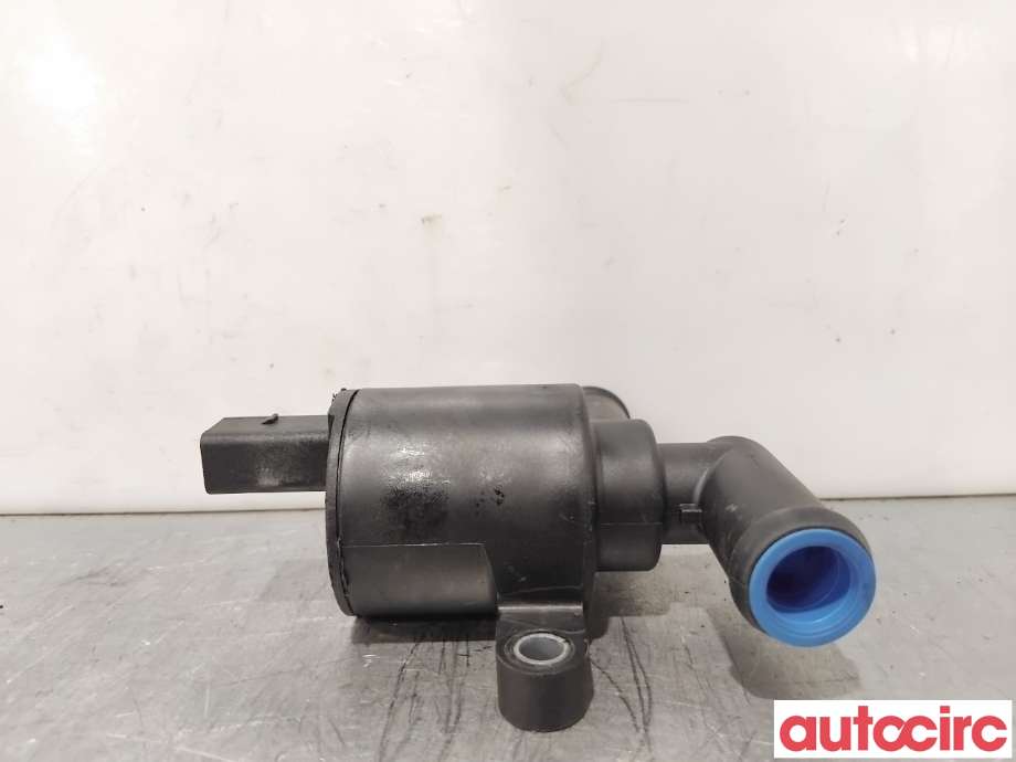 Diverse deler til Škoda Octavia 2013-2016 (Type III, Fase 1)  (SKODA|4H0121671B|8939007116|4H0121671D)