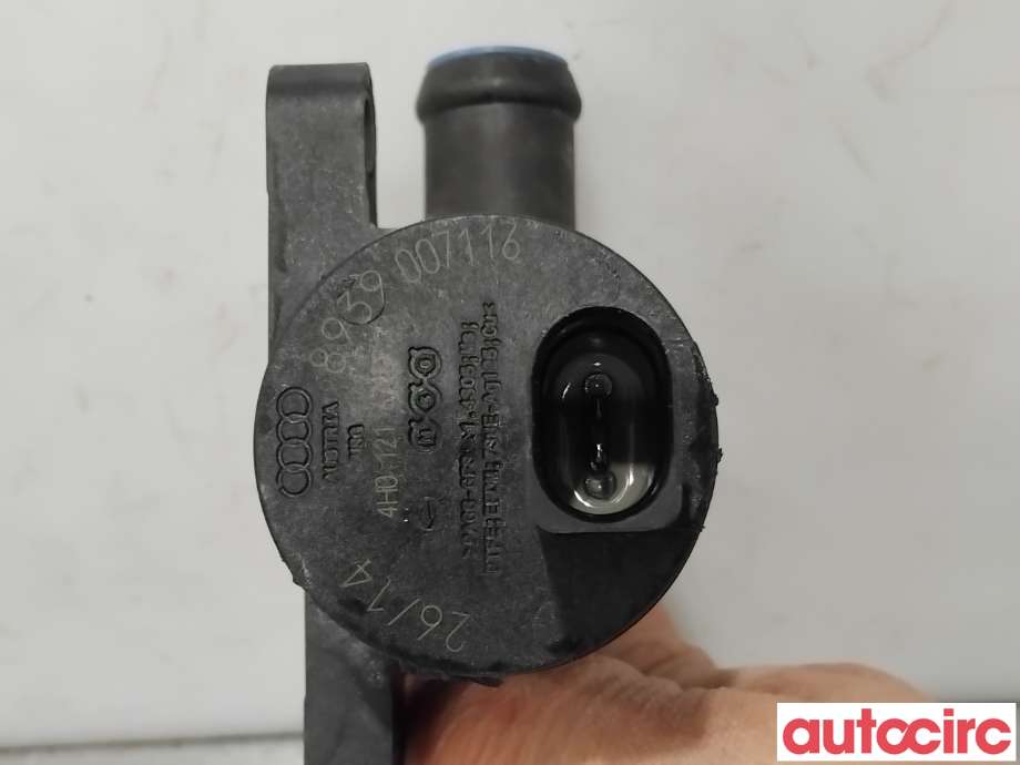 Diverse deler til Škoda Octavia 2013-2016 (Type III, Fase 1)  (SKODA|4H0121671B|8939007116|4H0121671D)