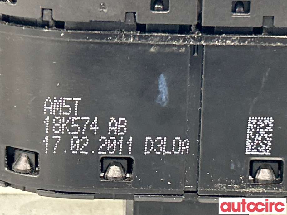 Bryter rutevarme til Ford Focus 2011-2014 (Type III, Fase 1)  (FORD|1813933|)