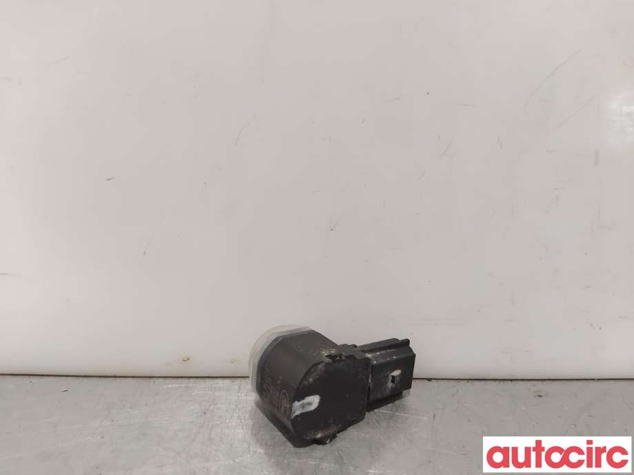 Parkeringssensor bak til Ford Ranger / Ranger Raptor 2015-2022  (FORD|2163331|308744|F1CT-15K859-AAW)