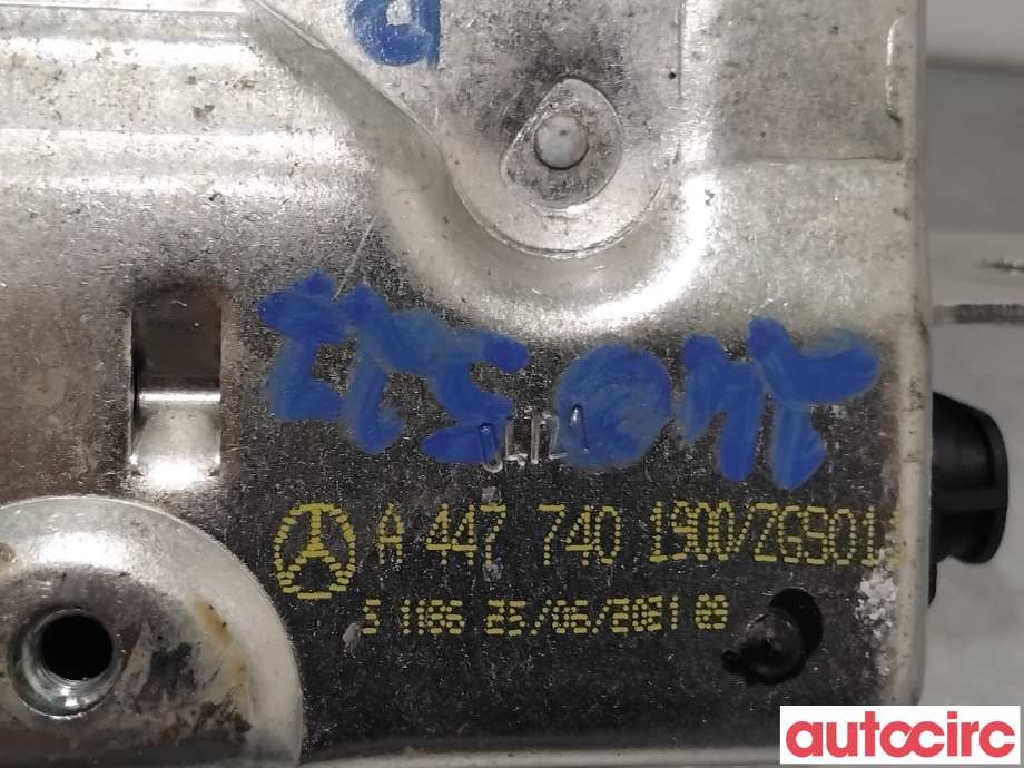 Baklukelås til Mercedes Vito 2014-->> (W447) (W447) (MERCEDES|A4477401900|)