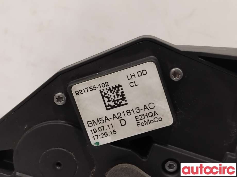 Låsekasse venstre foran til Ford Focus 2011-2014 (Type III, Fase 1)  (FORD|2070970|921755-102|BM5A-A21813-AC)