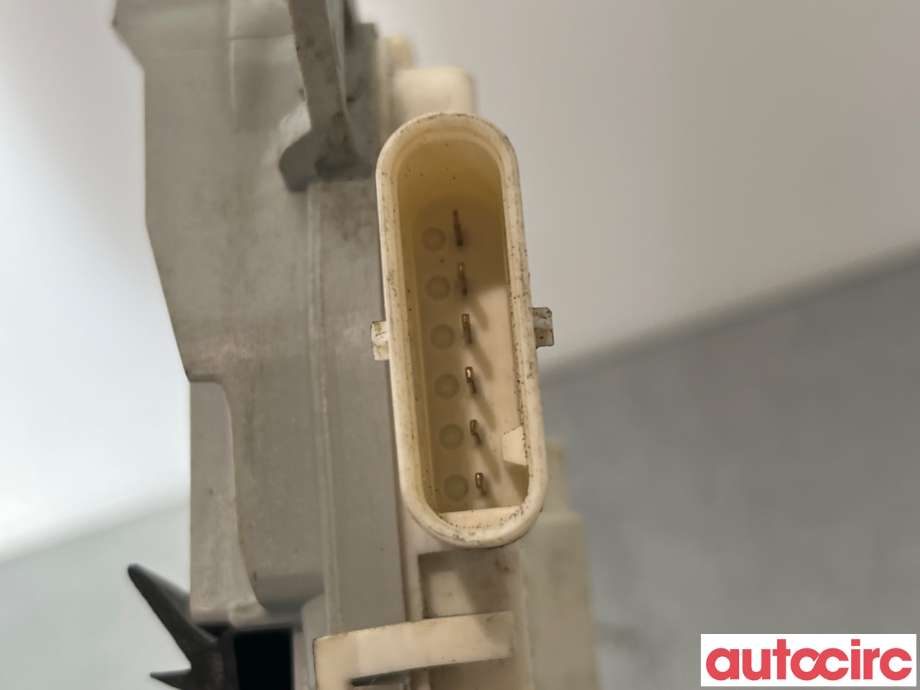 Låsekasse venstre bak til Audi A4, Allroad 2009-2016 (Type I) (B8) (B8) (AUDI|8K0839015C||8K0839015F)