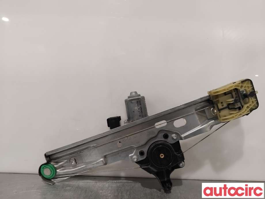 Ruteheis høyre bak til Ford Focus 2011-2014 (Type III, Fase 1)  (FORD|1870371|924760-102|BM51-A27000-BA)
