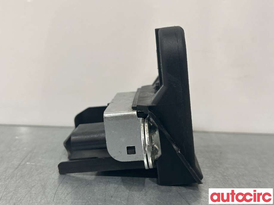 Baklukelås til VW Tiguan 2007-2011 (Type I, Fase 1)  (VOLKSWAGEN|5M0827505)