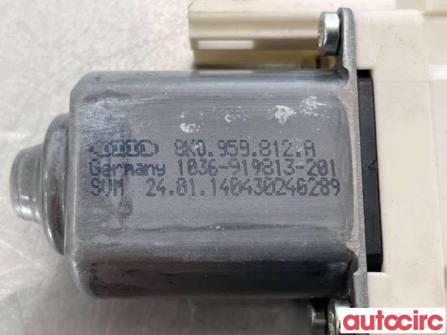 Ruteheis høyre bak til Audi A4, Allroad 2009-2016 (Type I) (B8) (B8) (AUDI|8K0959812A|1036-918813-201)