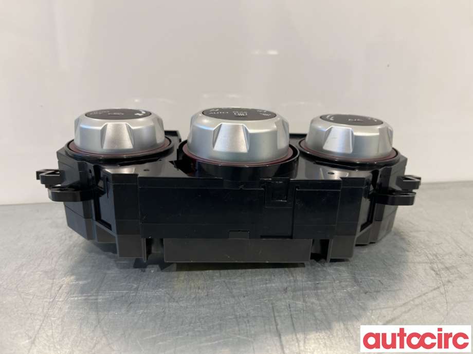 Varmeapparat betjening til Subaru Forester 2008-2013 (Type III)  (SUBARU|72311SC170|)