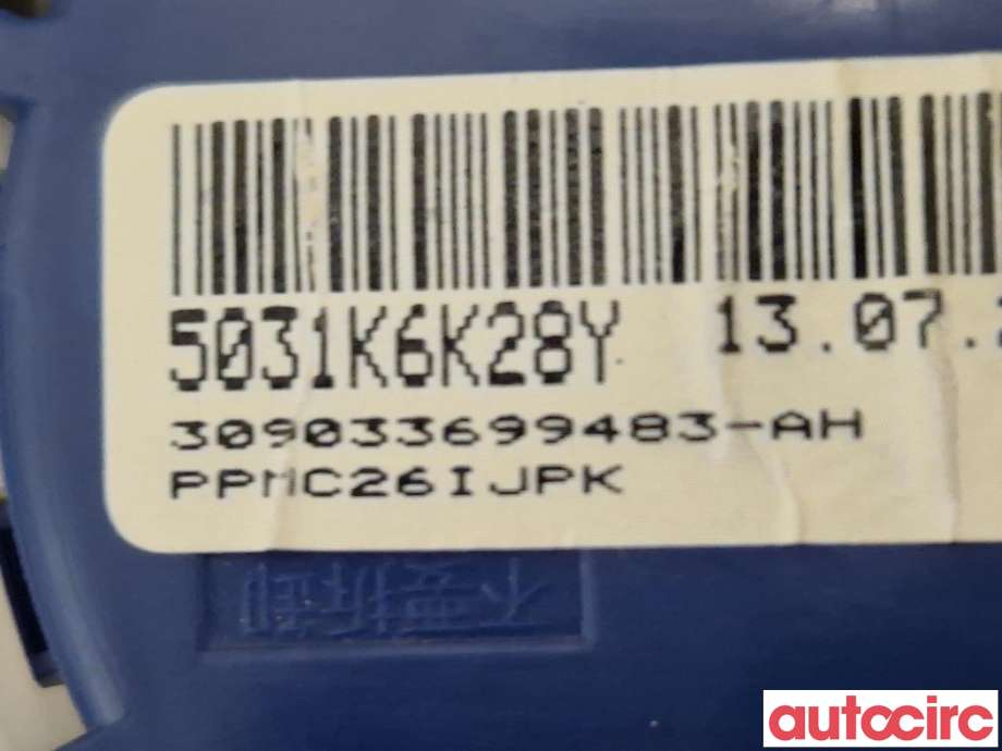 Sikkerhetsbelte foran høyre til Toyota C-HR 2016-->>  (TOYOTA|73210F4011C2|73210F4010C1|5031K6K28Y)