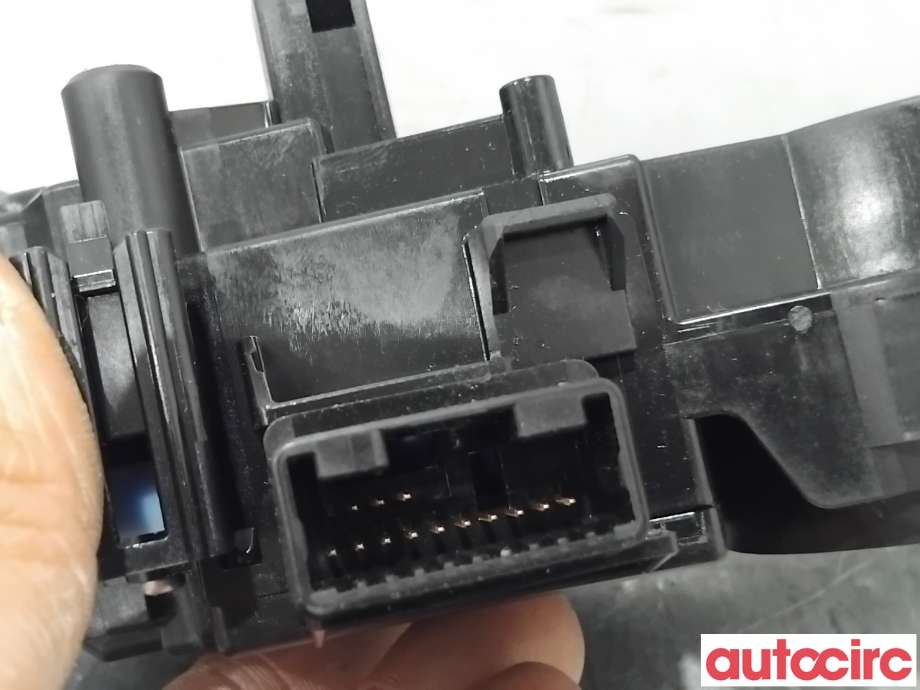 Bryter blink til Toyota RAV4 2013-2015 (Type IV, Fase 1)  (TOYOTA|8414033250||33250)