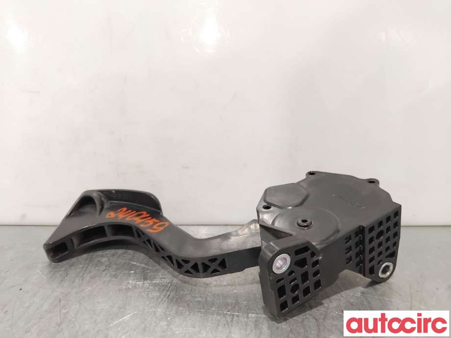 Pedal gass til Toyota RAV4 2013-2015 (Type IV, Fase 1)  (TOYOTA|7811042040|198800-8942|78110-42040)