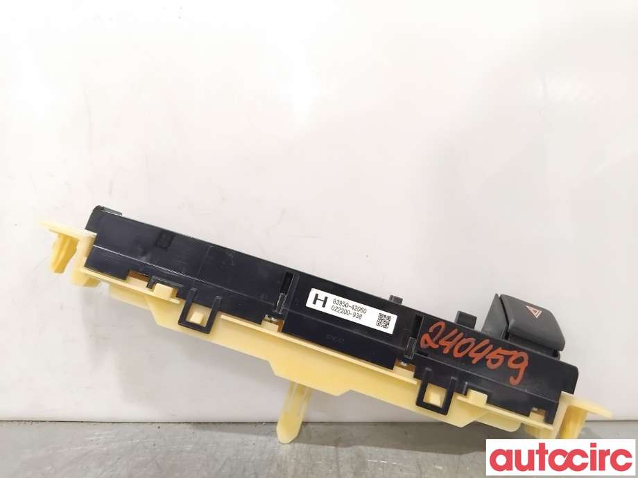 Bryter nødblink til Toyota RAV4 2013-2015 (Type IV, Fase 1)  (TOYOTA|8395042060|022200-938|83950-42060)