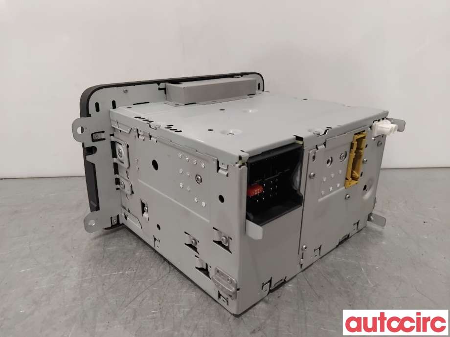 Bilstereo til VW Passat 2011-2015 (B7) (B7) (VOLKSWAGEN|3C8057190CX|7640208360|3C8035190C)
