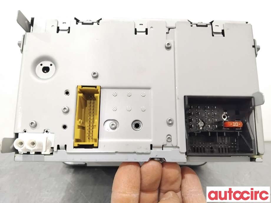 Bilstereo til VW Passat 2011-2015 (B7) (B7) (VOLKSWAGEN|3C8057190CX|7640208360|3C8035190C)