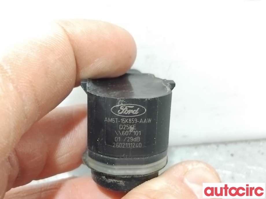Parkeringssensor bak til Ford Focus 2011-2014 (Type III, Fase 1)  (FORD|2212315|607101|AM5T-15K859-AAW)