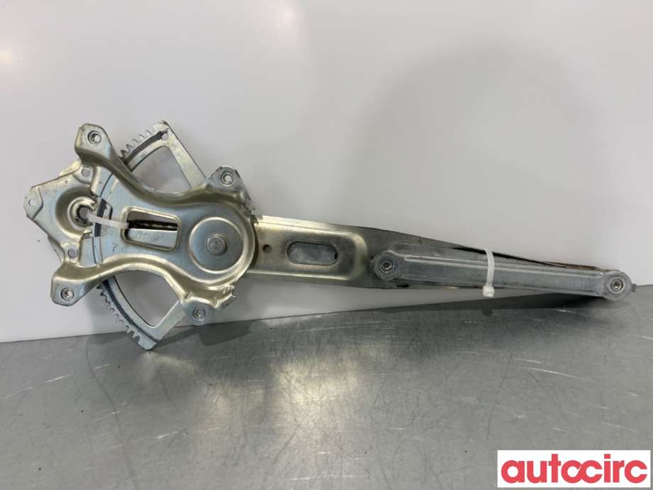 Ruteheis til Toyota RAV4 2009-2013 (Type III, Fase 2)  (TOYOTA|6980152080|)