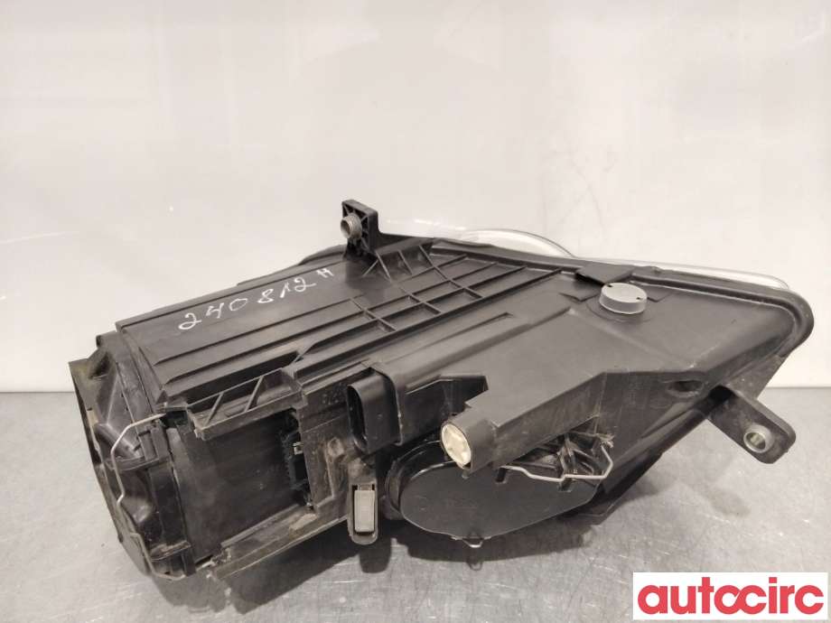 Frontlykt høyre xenon til VW Passat 2005-2010 (B6) (B6) (VOLKSWAGEN|3C0941754K|89316649|)