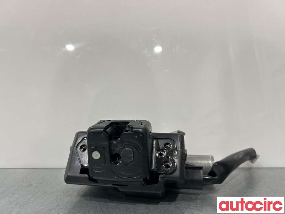 Baklukelås til Toyota RAV4 2019-->> (Type V)  (TOYOTA|6935042101|)
