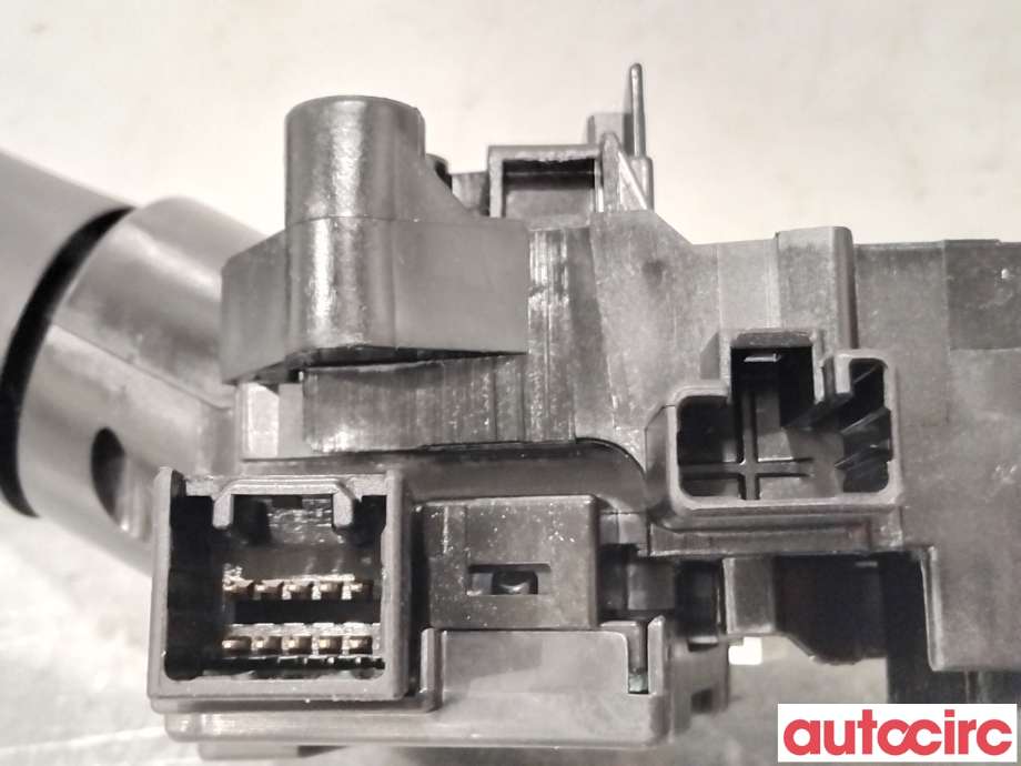 Bryter combi til Mitsubishi Outlander 2015-->> (Type III, Fase 2)  (MITSUBISHI|8600A405||8617A013)