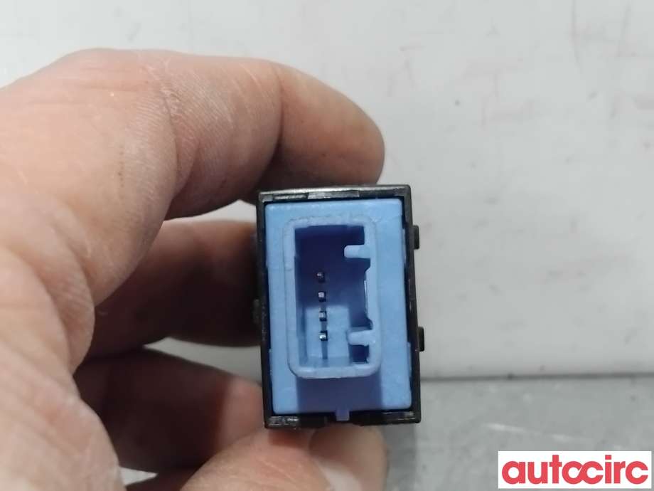 Bryter Antispinn til Mitsubishi Outlander 2015-->> (Type III, Fase 2)  (MITSUBISHI|8602A050|)